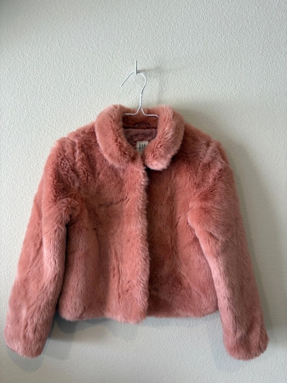 GAP Dusty Rose Faux Fur Jacket - Women's Short Teddy Coat